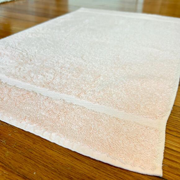 Vintage St. Mary’s Peach Hand Towel – 16” x 25.5”, 100% Cotton, Made in USA - Picture 10 of 13